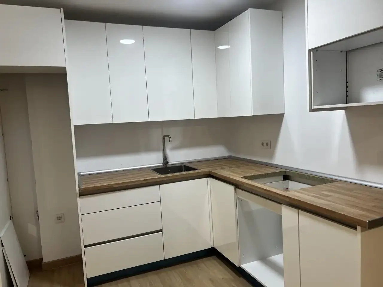 Piso en venta en Emilio Calzadilla - imagen 2